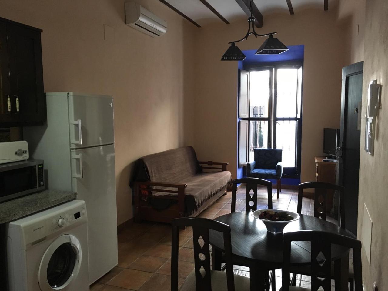 Apartamentos Victoria Bujalance Extérieur photo