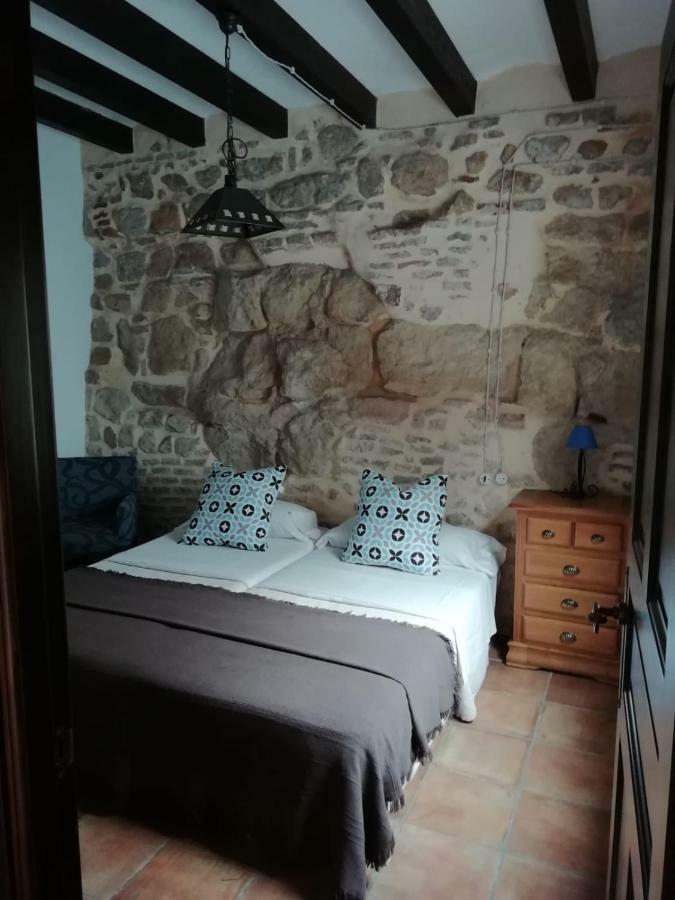 Apartamentos Victoria Bujalance Extérieur photo